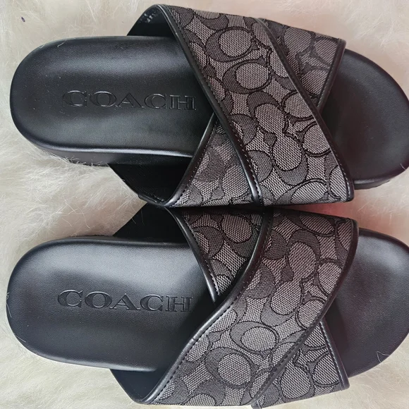 NWOT Coach Crossover Cross-strap Signature comfort Slide Sandals Men 7 Women 8 - Picture 2 of 5